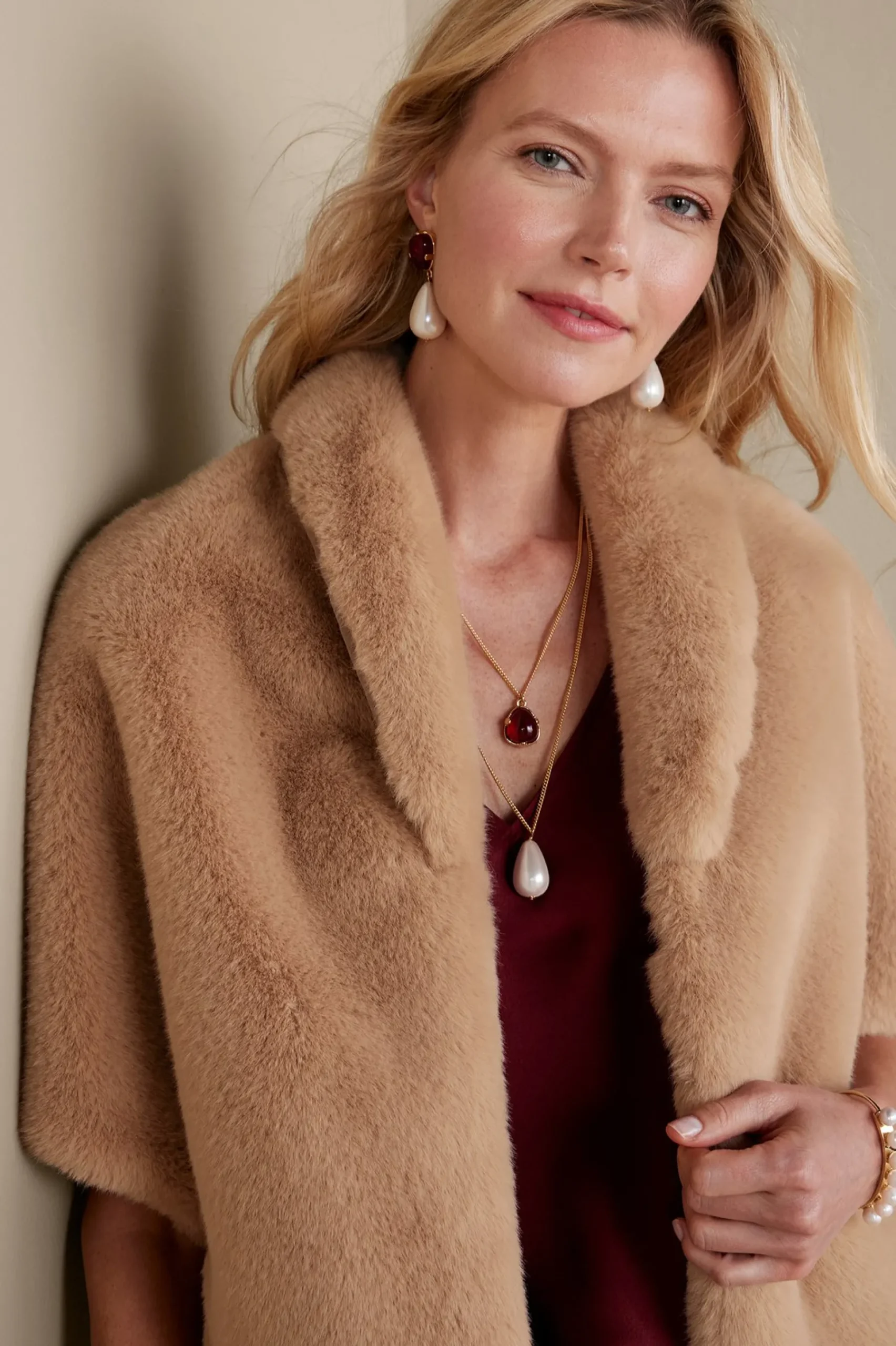 anastasia_faux_fur_capele_0.webp Scarves & Wraps-Soft Surroundings Anastasia Faux Fur Capelet Camel