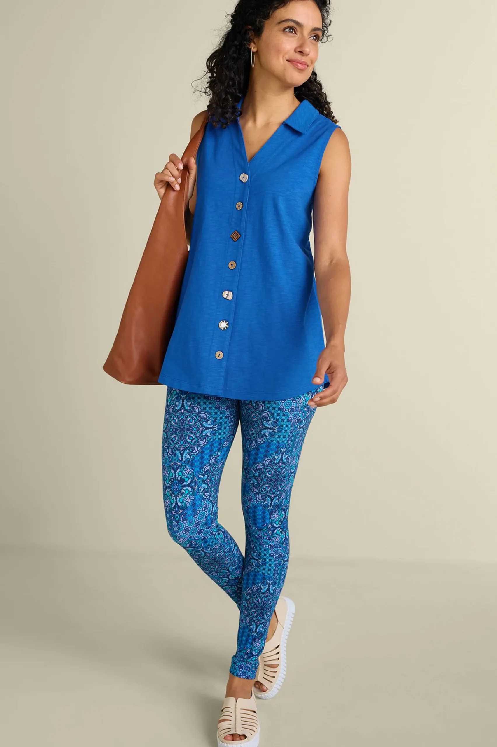 danielle_sleeveless_tunic_1.webp sleeveless | shirts-Soft Surroundings Danielle Sleeveless Tunic Black