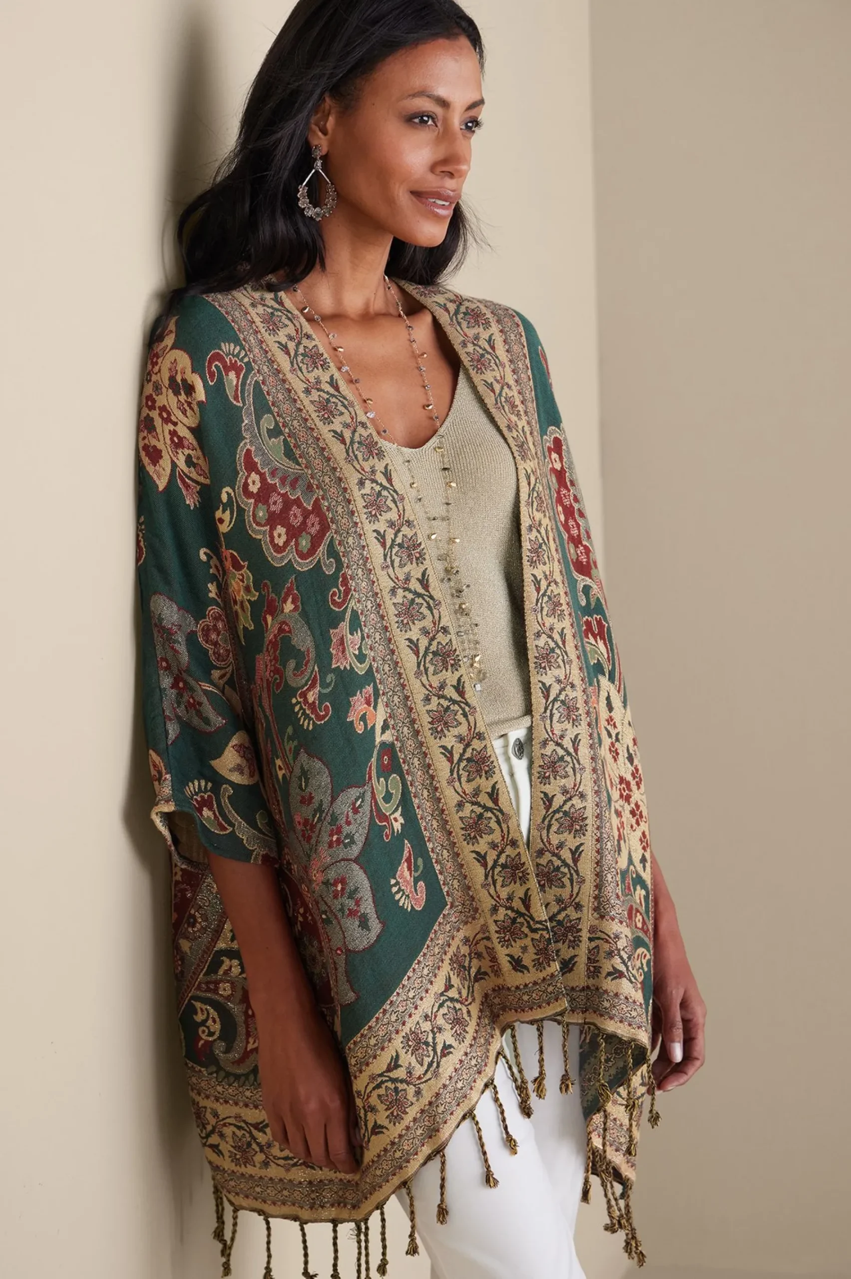 eve_topper_0.webp Global Artistry-Soft Surroundings Eve Topper Paisley Multi