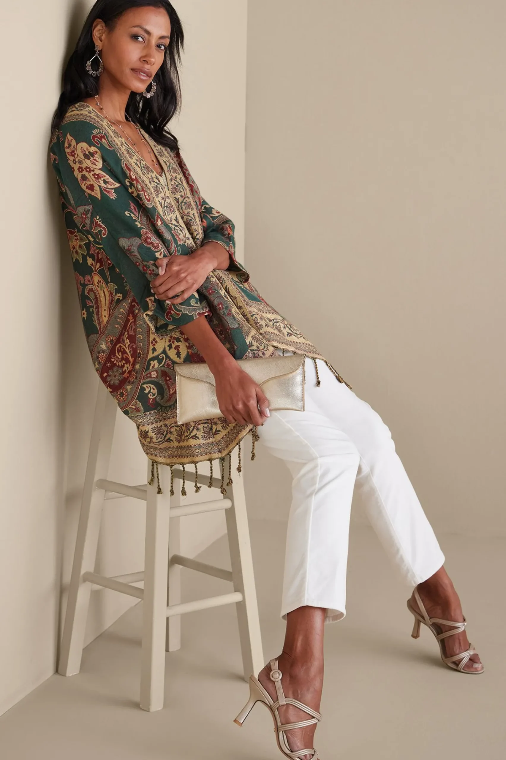 eve_topper_1.webp Global Artistry-Soft Surroundings Eve Topper Paisley Multi