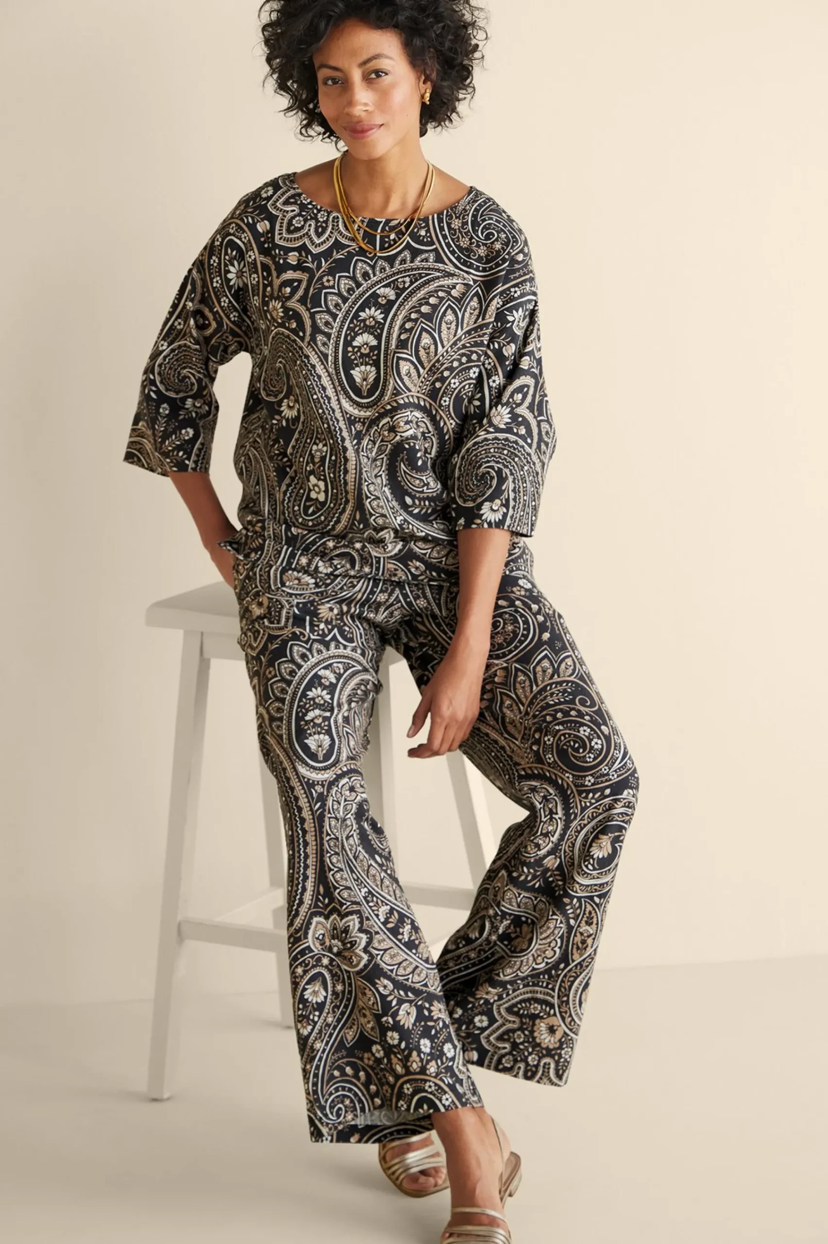 fleur_top_1.webp Vacation Shop | three quarter length-Soft Surroundings Fleur Top Global Paisley