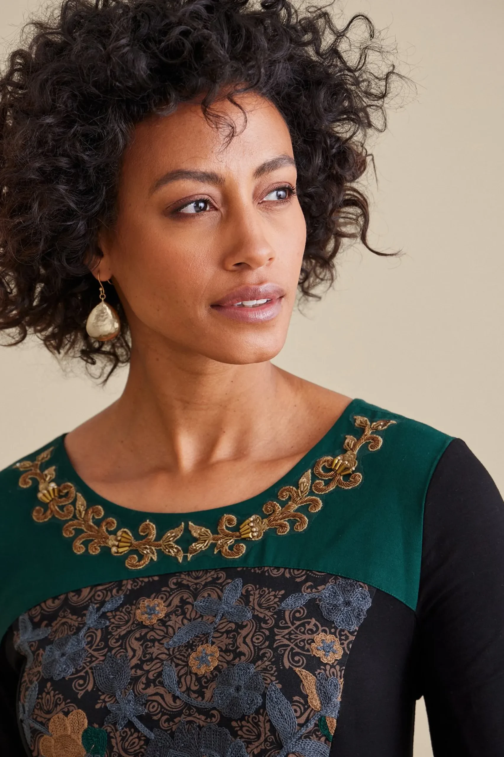 icon_sultana_dress_4.webp Global Artistry | forever favorites-Soft Surroundings Icon Sultana Dress Tribal/Floral Multi