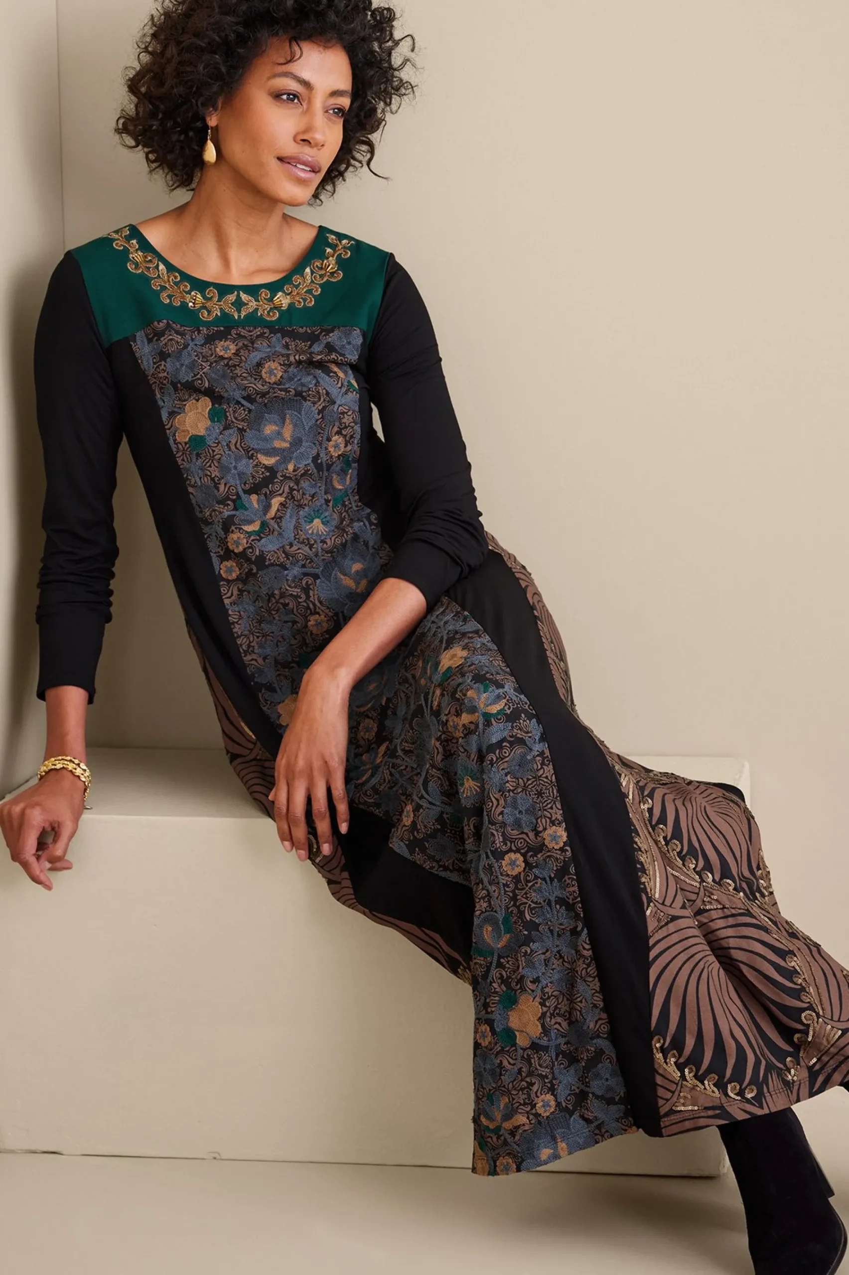 icon_sultana_dress_5.webp Global Artistry | forever favorites-Soft Surroundings Icon Sultana Dress Tribal/Floral Multi