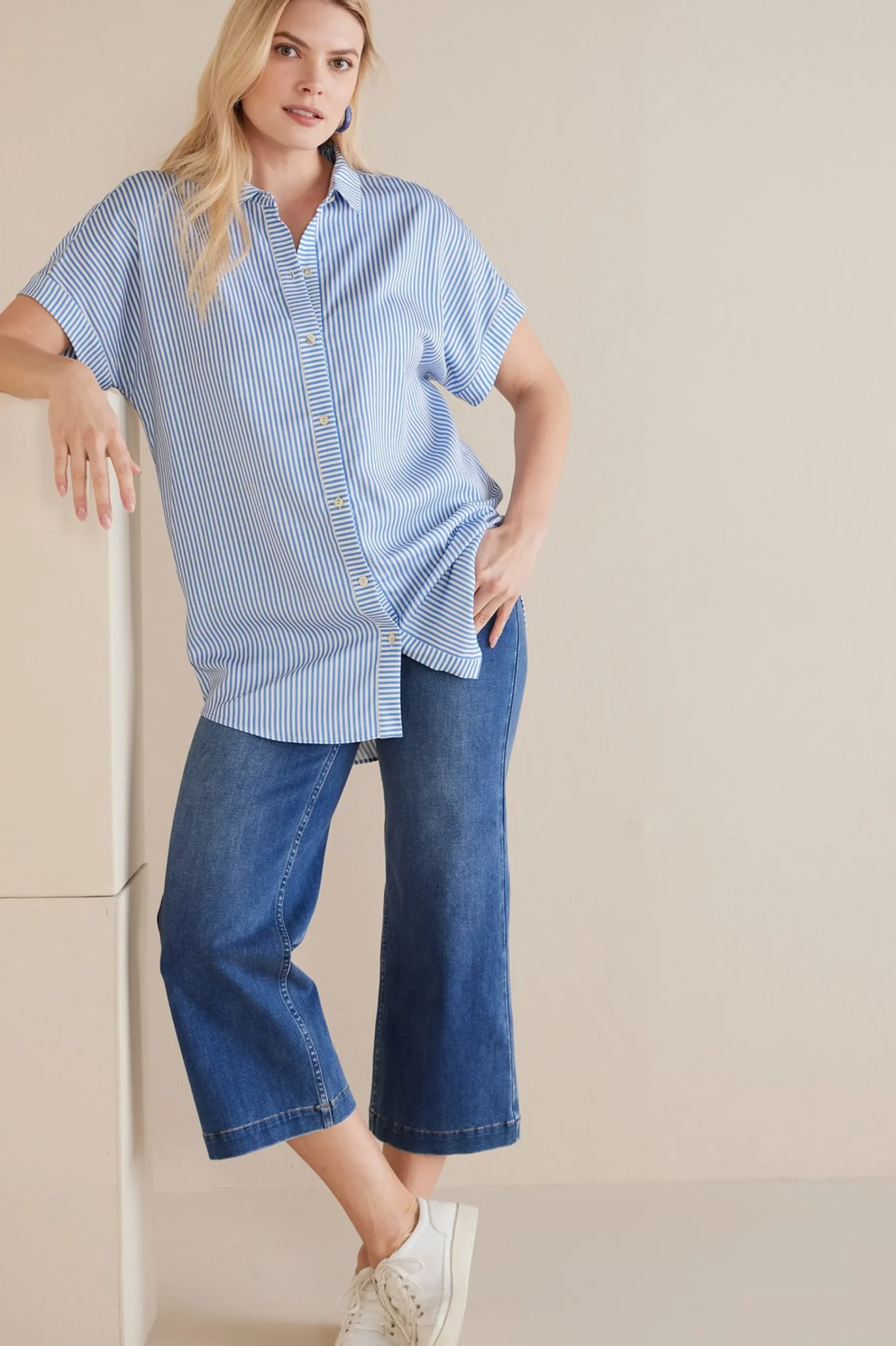 je_veux_tencel_shirt_5.webp Everyday Styles | Vacation Shop-Soft Surroundings Je Veux TENCEL Shirt Light Chambray