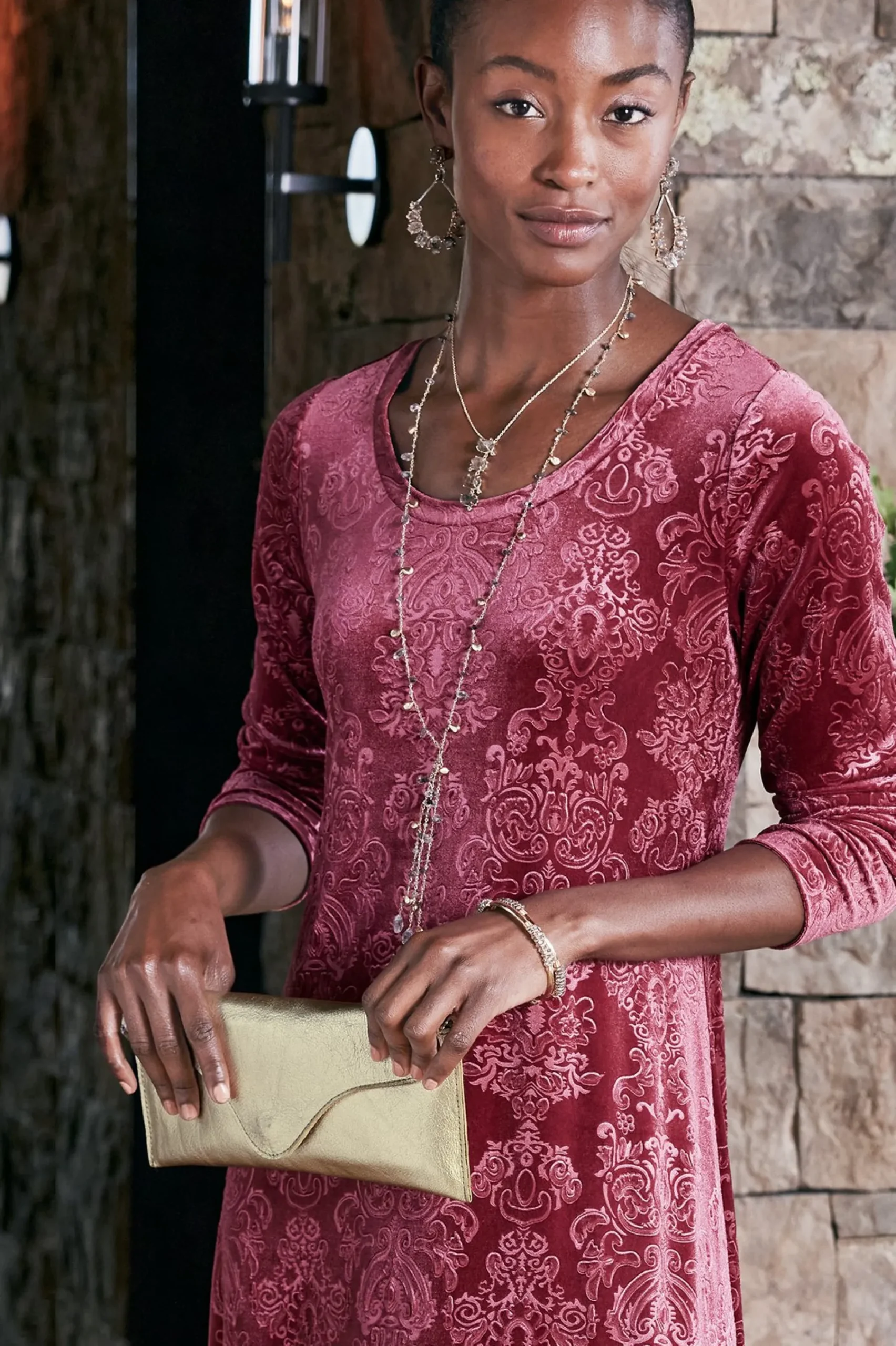 milena_envelope_clutch_1.webp Handbags-Soft Surroundings Milena Envelope Clutch Platinum Mtllc