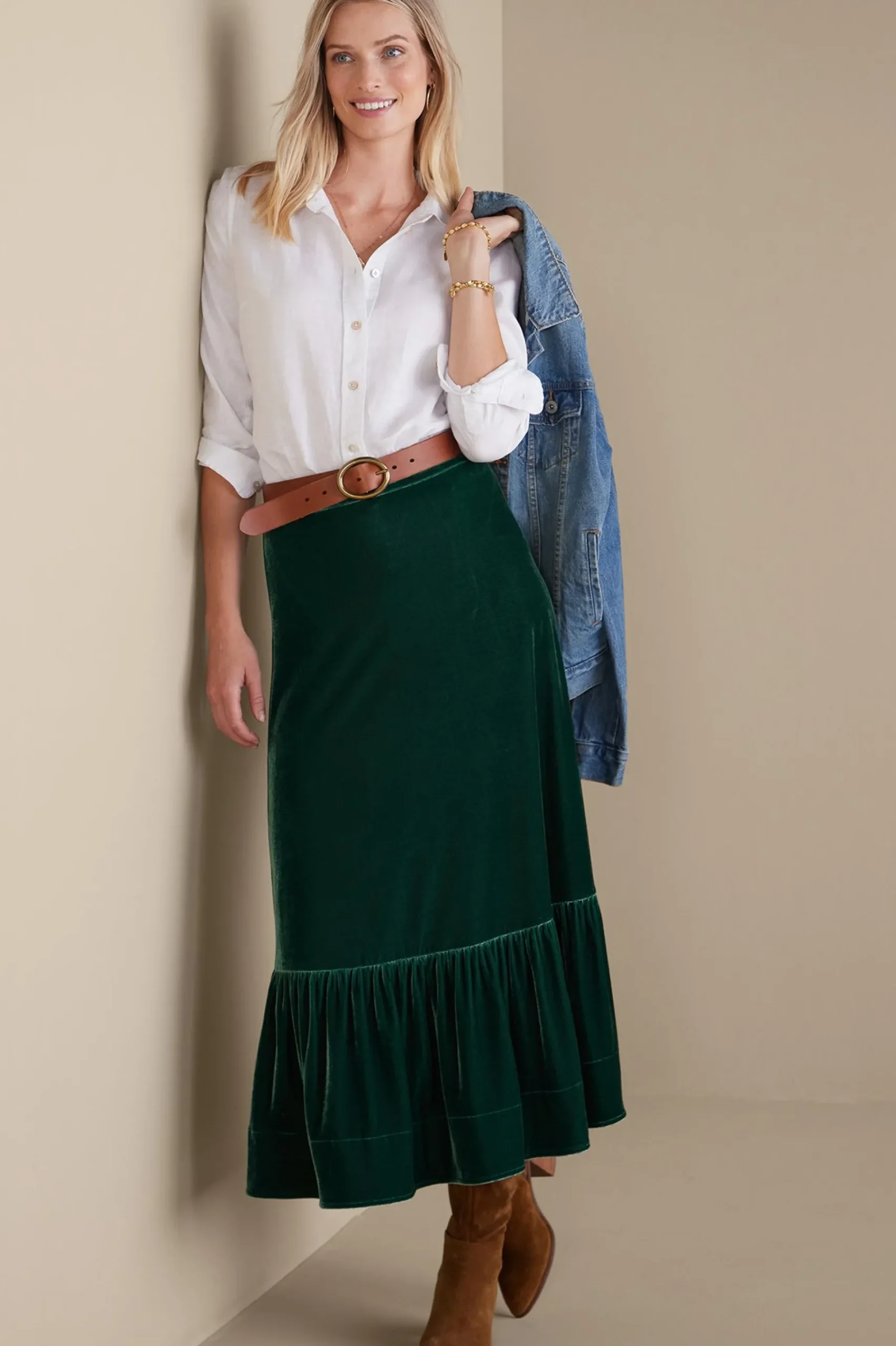 noelle_velvet_skirt_4.webp EVelvet Styles | Skirts-Soft Surroundings Noelle Velvet Skirt Black
