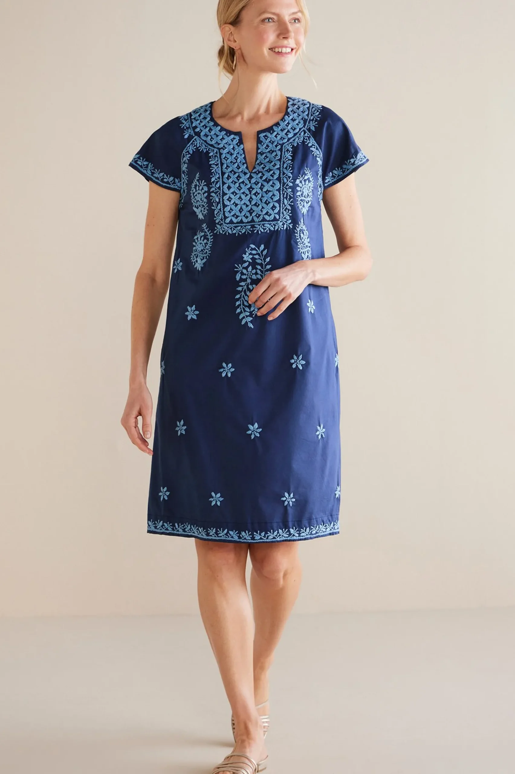 petites_davina_short_dres_0.webp Into The Blues | Global Artistry-Soft Surroundings Petites Davina Short Dress Navy
