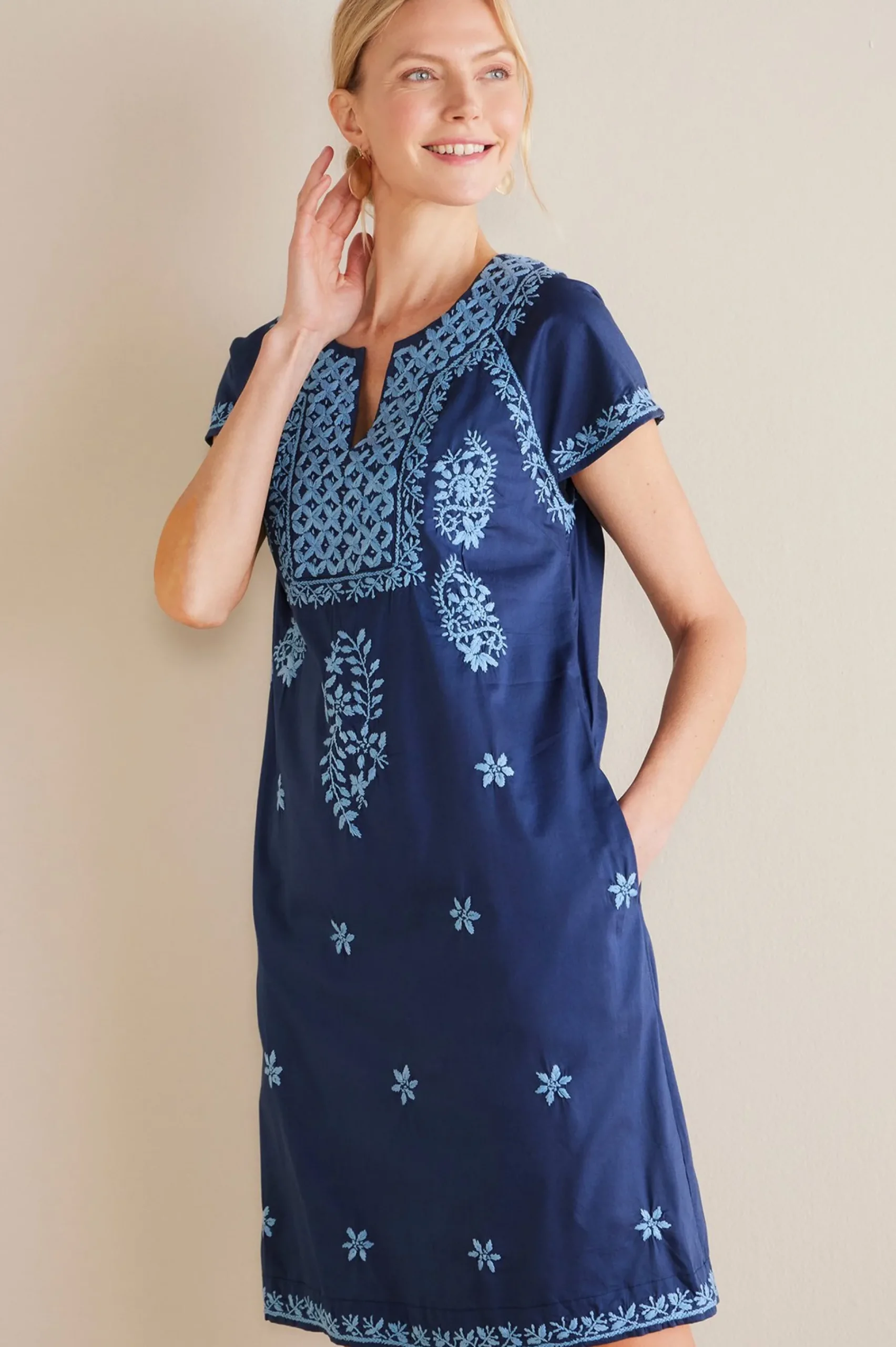 petites_davina_short_dres_1.webp Into The Blues | Global Artistry-Soft Surroundings Petites Davina Short Dress Navy