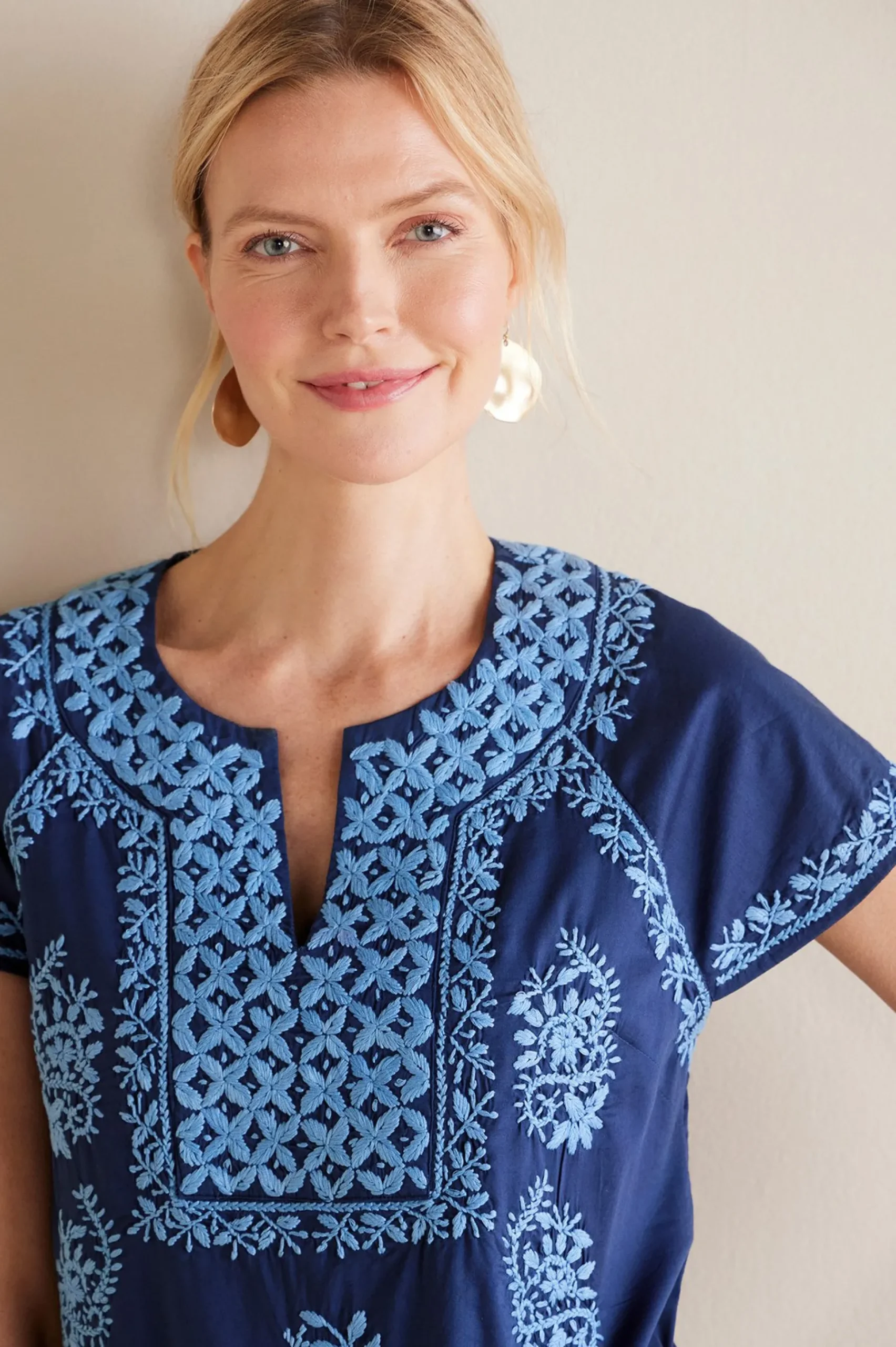 petites_davina_short_dres_4.webp Into The Blues | Global Artistry-Soft Surroundings Petites Davina Short Dress Navy