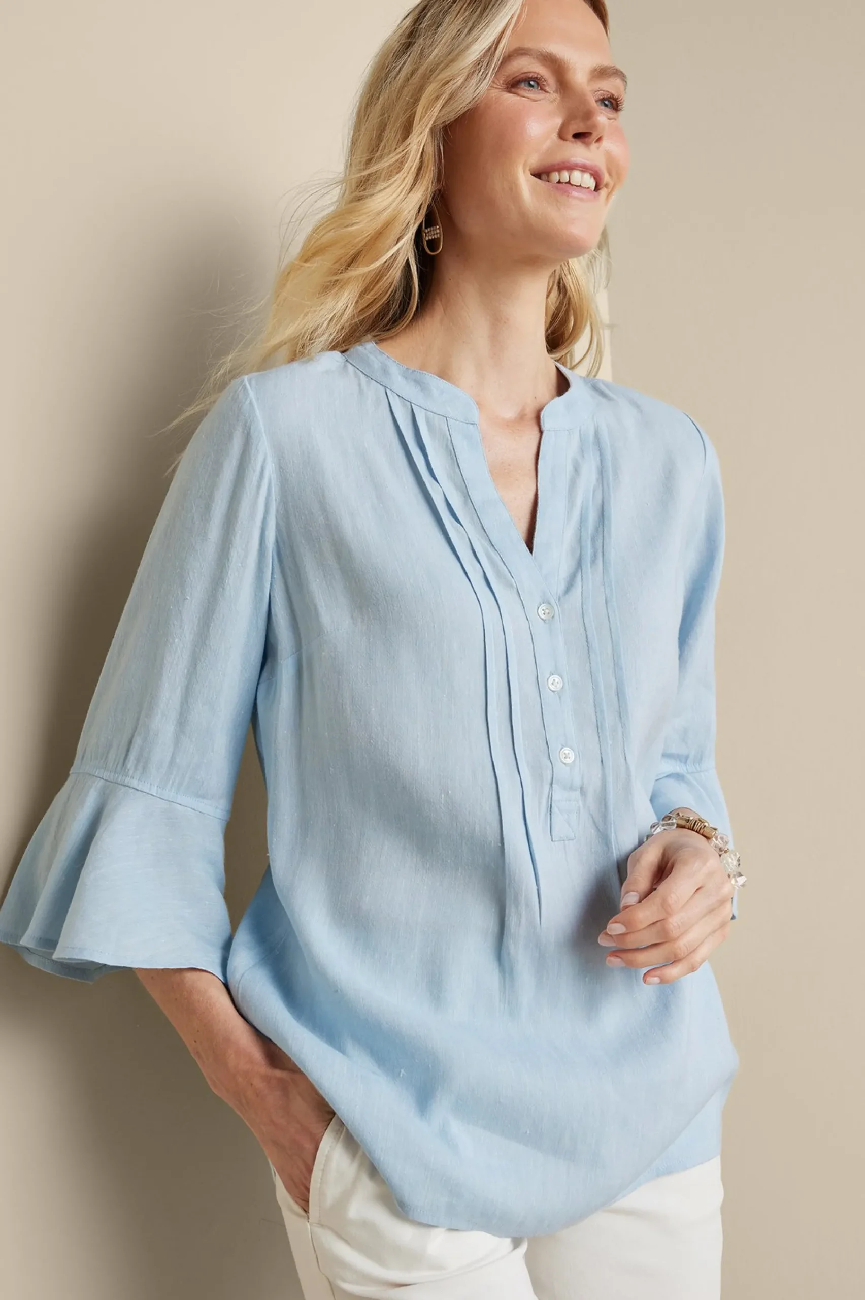 raisa_linen_blend_top_5.webp Feminine Flourish | Into The Blues-Soft Surroundings Raisa Linen Blend Top Blue Bell