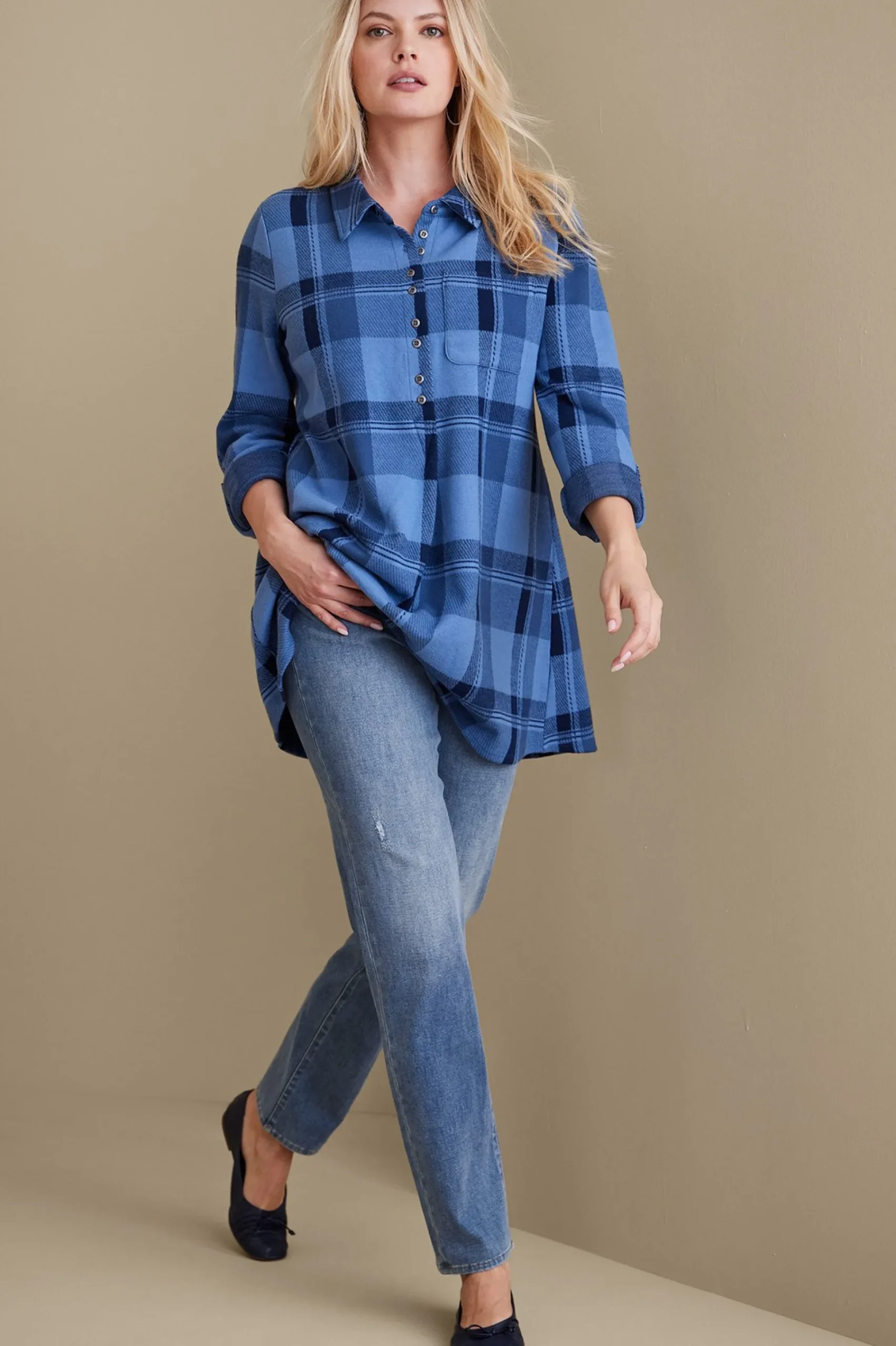 the_ultimate_denim_relaxe_4.webp Everyday Styles-Soft Surroundings The Ultimate Denim Relaxed Straight Jeans Silver Lake Wash