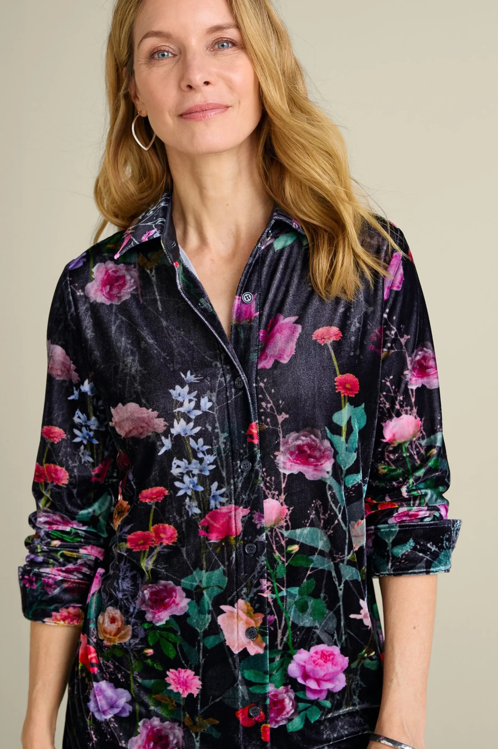 velvet_boyfriend_tunic_sh_4.webp Everyday Styles | EVelvet Styles-Soft Surroundings Velvet Boyfriend Tunic Shirt Dark Copper