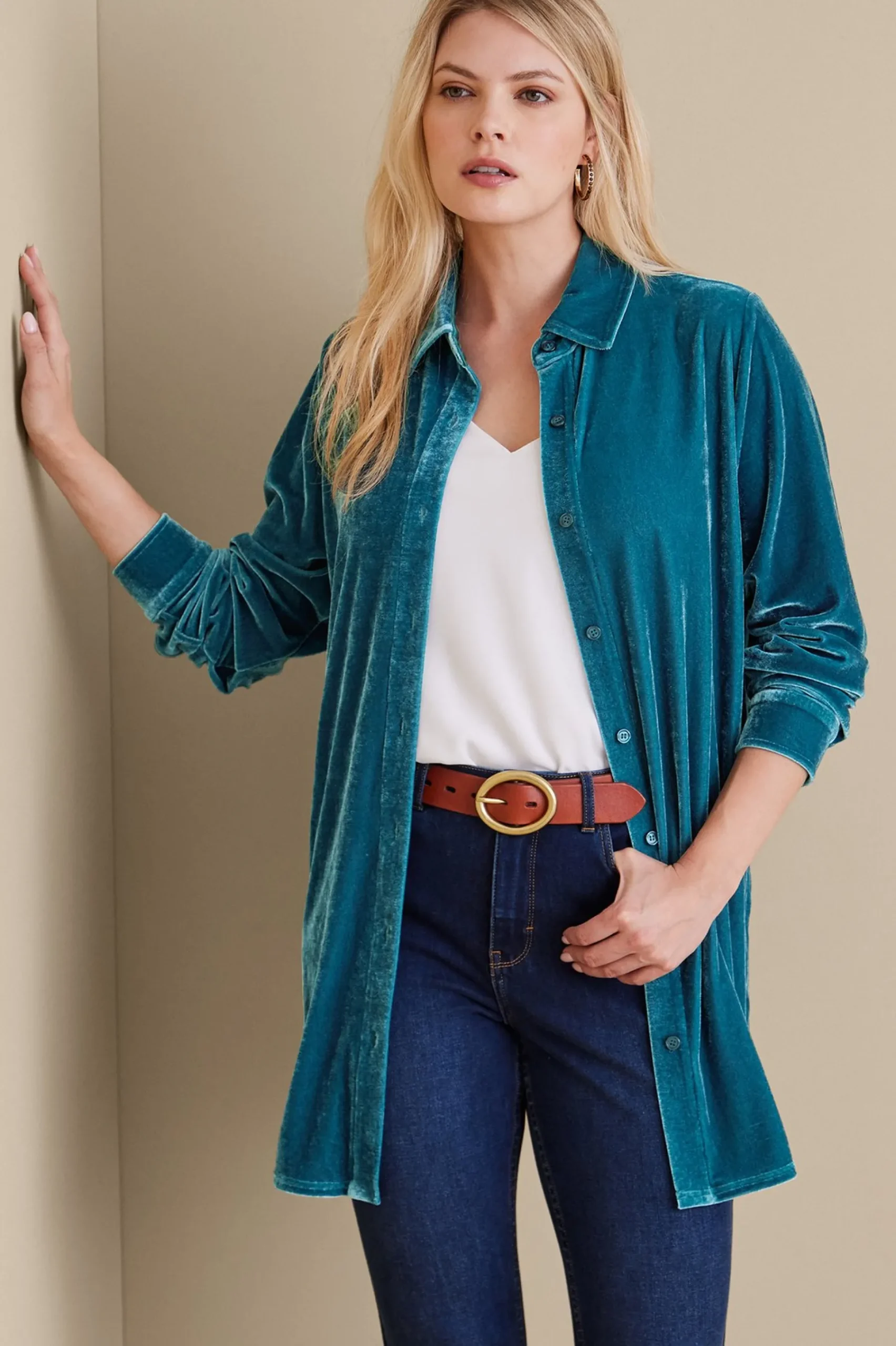 velvet_boyfriend_tunic_sh_5.webp Everyday Styles | EVelvet Styles-Soft Surroundings Velvet Boyfriend Tunic Shirt Dark Copper