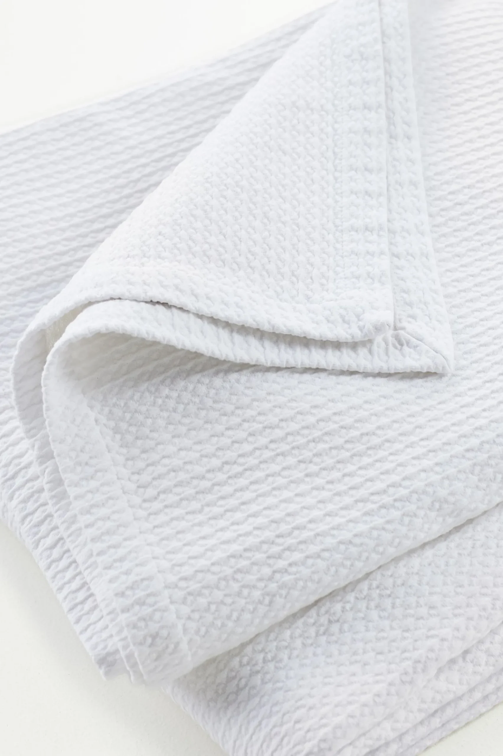 waffle_matelass_quilt_0.webp quilts, coverlets & duvet covers | blankets & throws-Soft Surroundings Waffle Matelassé Quilt White