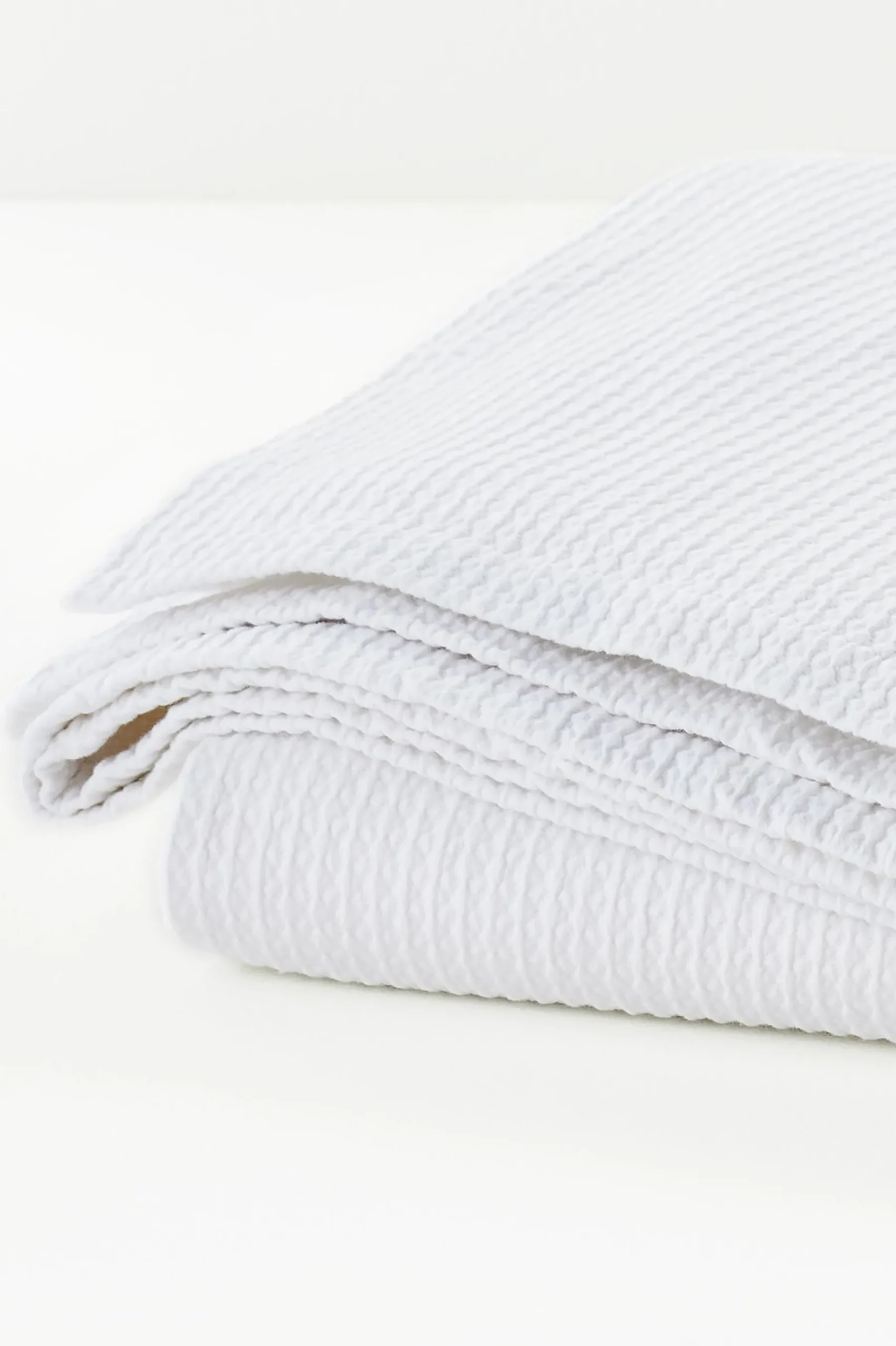 waffle_matelass_quilt_2.webp quilts, coverlets & duvet covers | blankets & throws-Soft Surroundings Waffle Matelassé Quilt White