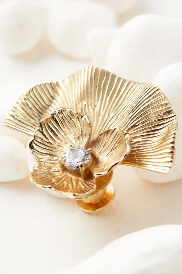 rings & pins-Soft Surroundings Zinnia Petal Brooch Gold
